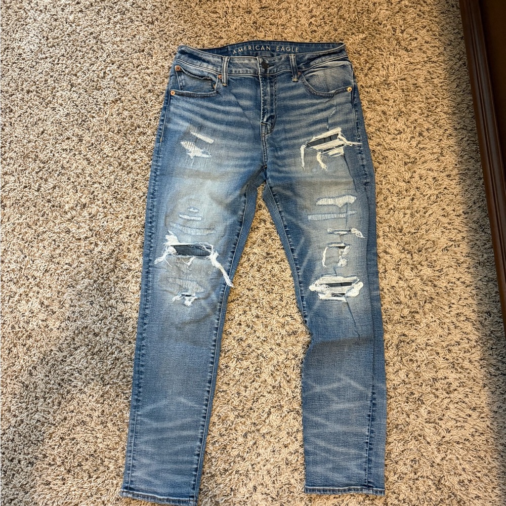 American Eagle Outfitters Men's Blue Distressed Jeans